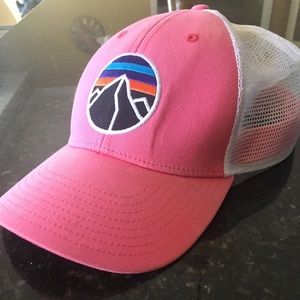 RARE Patagonia trucker hat